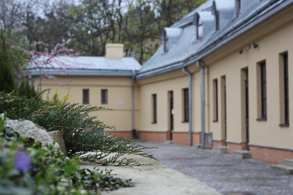 Guest House "Arkhistratyg" Львів Екстер'єр фото